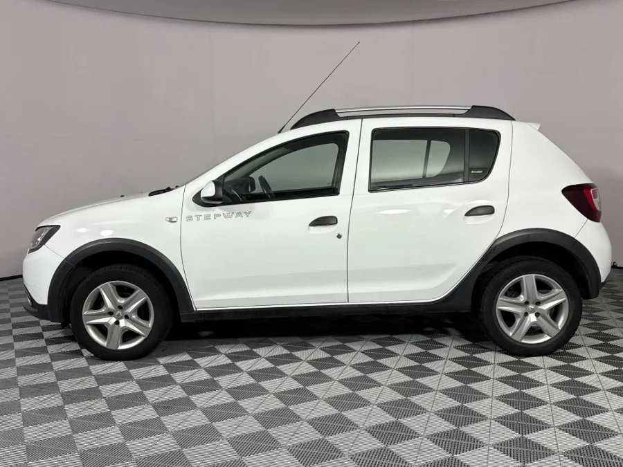 Used 2015 Renault Sandero Stepway 66kW turbo - WeBuyCars Brackenfell Cape Town Used 2015 Renault Sandero Stepway 66kW turbo - WeBuyCars Brackenfell Cape Town