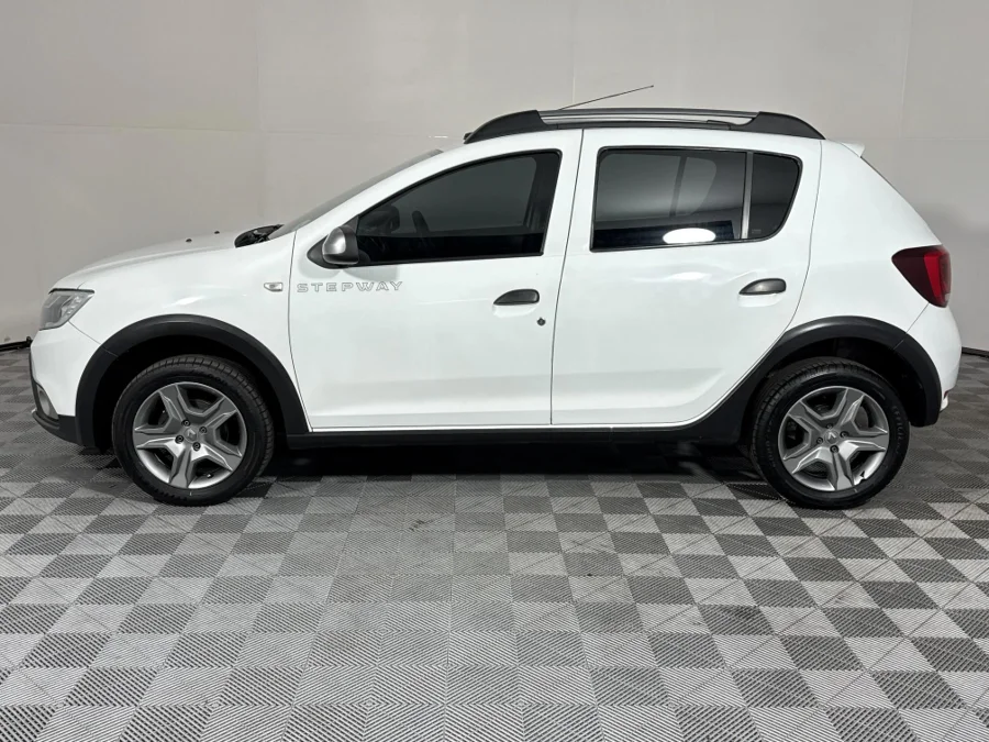 Used 2020 Renault Sandero 66kW turbo Stepway Expression - WeBuyCars Germiston Used 2020 Renault Sandero 66kW turbo Stepway Expression - WeBuyCars Germiston