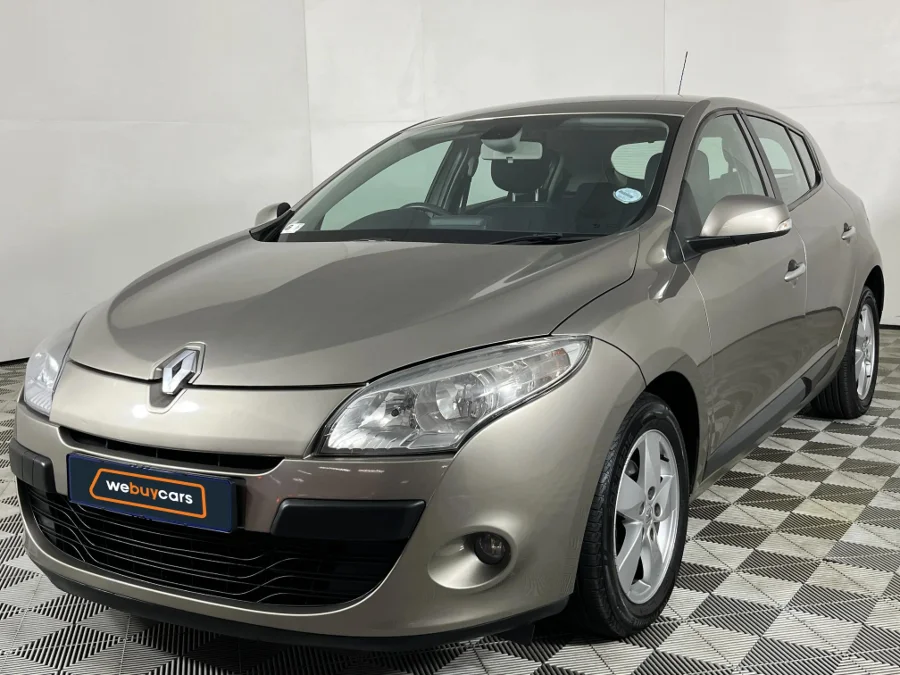 Used 2011 Renault Megane Mégane 1.6 Dynamique - WeBuyCars The Dome Used 2011 Renault Megane Mégane 1.6 Dynamique - WeBuyCars The Dome
