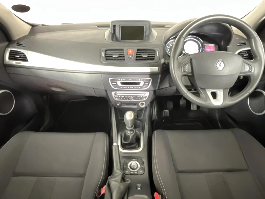 Used 2011 Renault Megane Mégane 1.6 Dynamique - WeBuyCars The Dome Used 2011 Renault Megane Mégane 1.6 Dynamique - WeBuyCars The Dome
