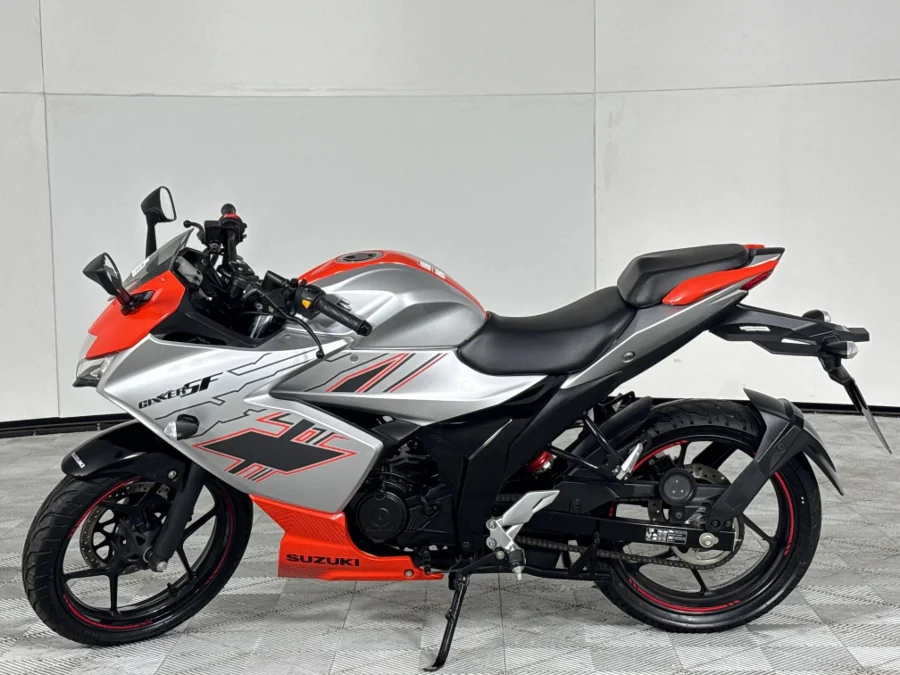 Preloaded Image 11