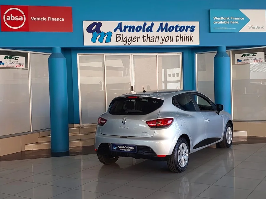 Used 2016 Renault Clio 66kW turbo Blaze - Arnold Motors CC