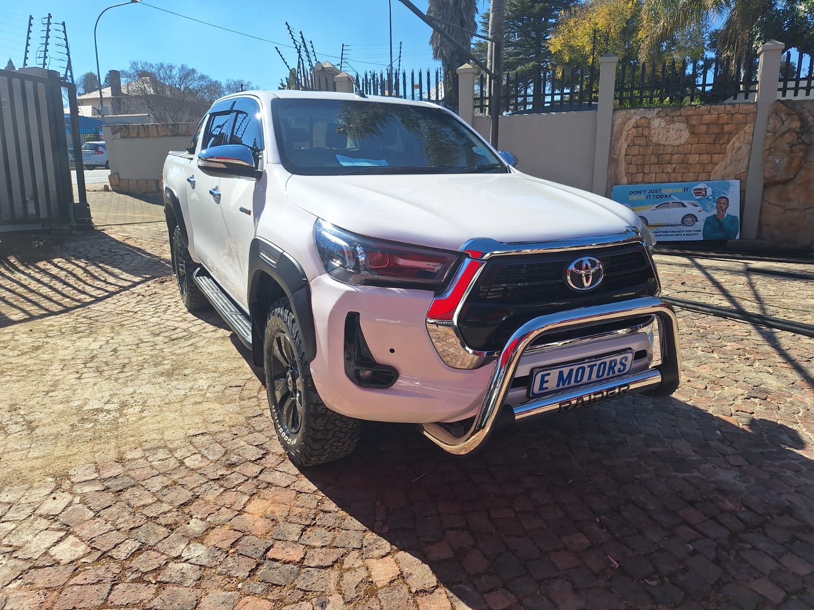 Used 2016 Toyota Hilux 2.8GD-6 4x4 Raider