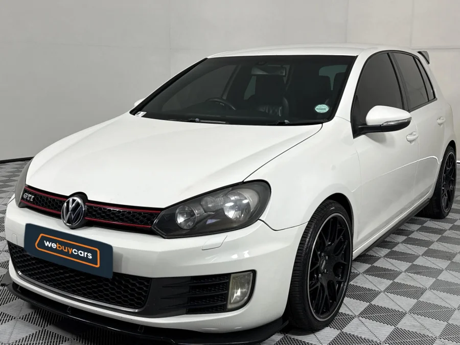 Used 2011 Volkswagen Golf GTI - WeBuyCars Vereeniging Used 2011 Volkswagen Golf GTI - WeBuyCars Vereeniging