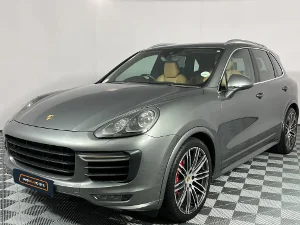 Used 2017 Porsche Cayenne GTS Used 2017 Porsche Cayenne GTS