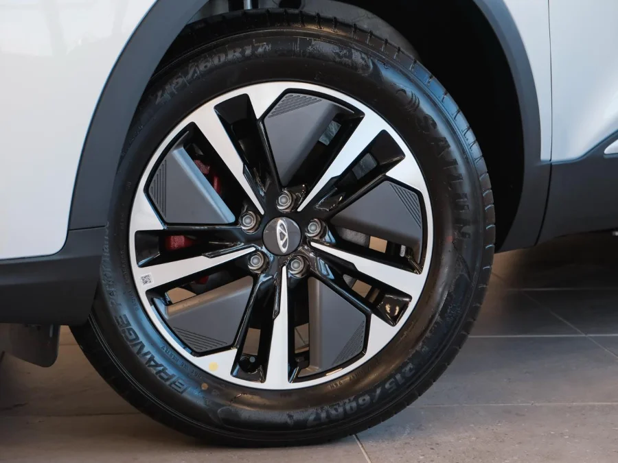 New 2026 Chery Tiggo Cross 1.5 CSH Hybrid Elite - Chery Waterfall