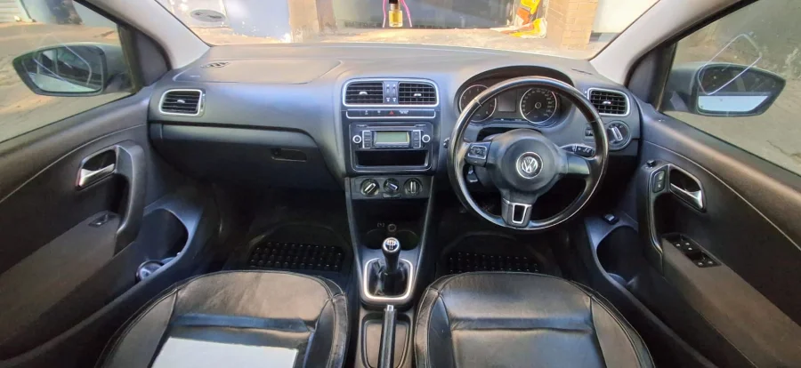 Used 2011 Volkswagen Polo 1.6 Comfortline - Andy Auto Used 2011 Volkswagen Polo 1.6 Comfortline - Andy Auto