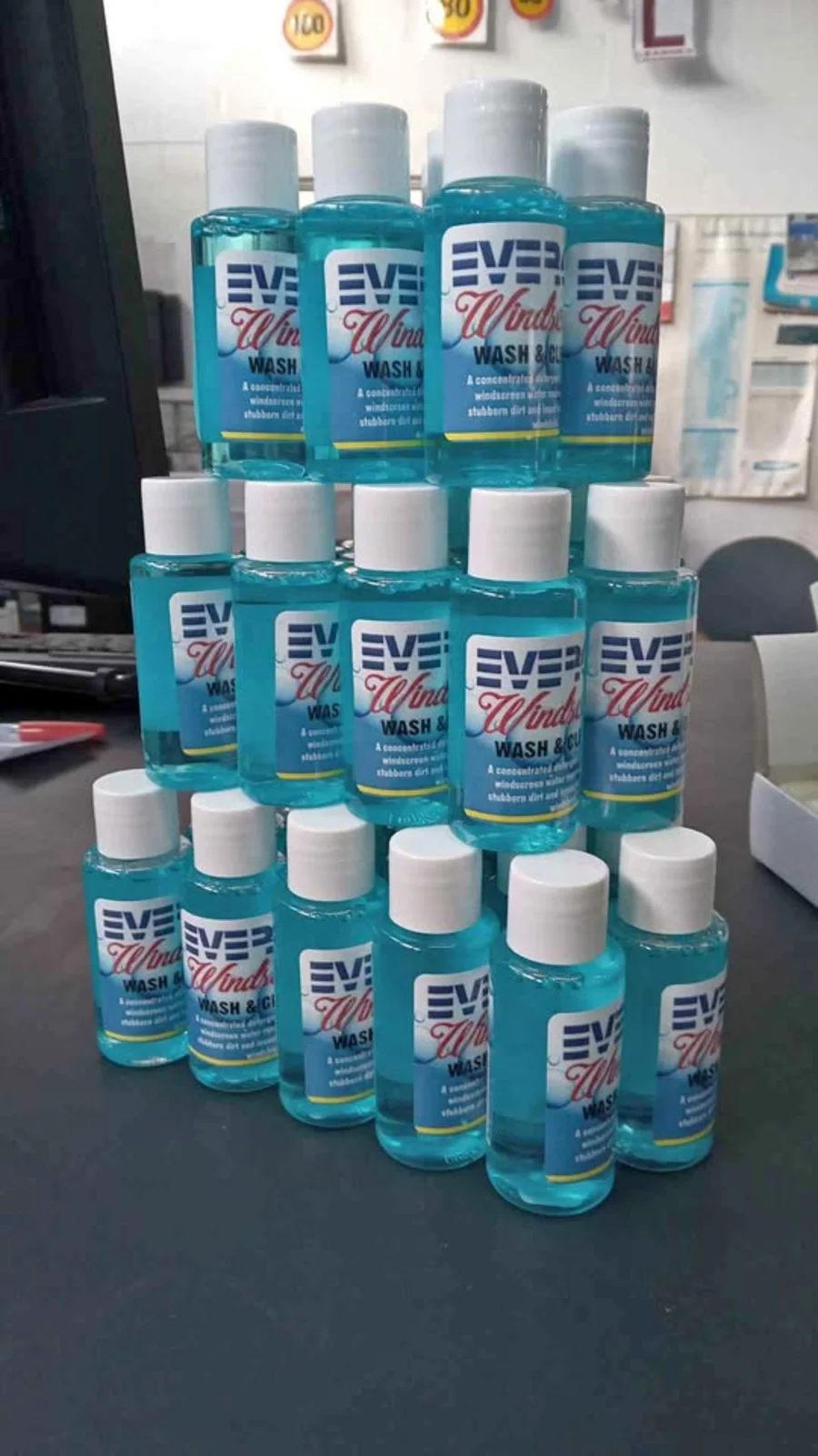 Windscreen cleaner concentrated 30ml - Smiths Motor Spares Windscreen cleaner concentrated 30ml - Smiths Motor Spares