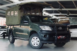 Used 2010 Toyota Hilux 2.5D-4D SRX Used 2010 Toyota Hilux 2.5D-4D SRX