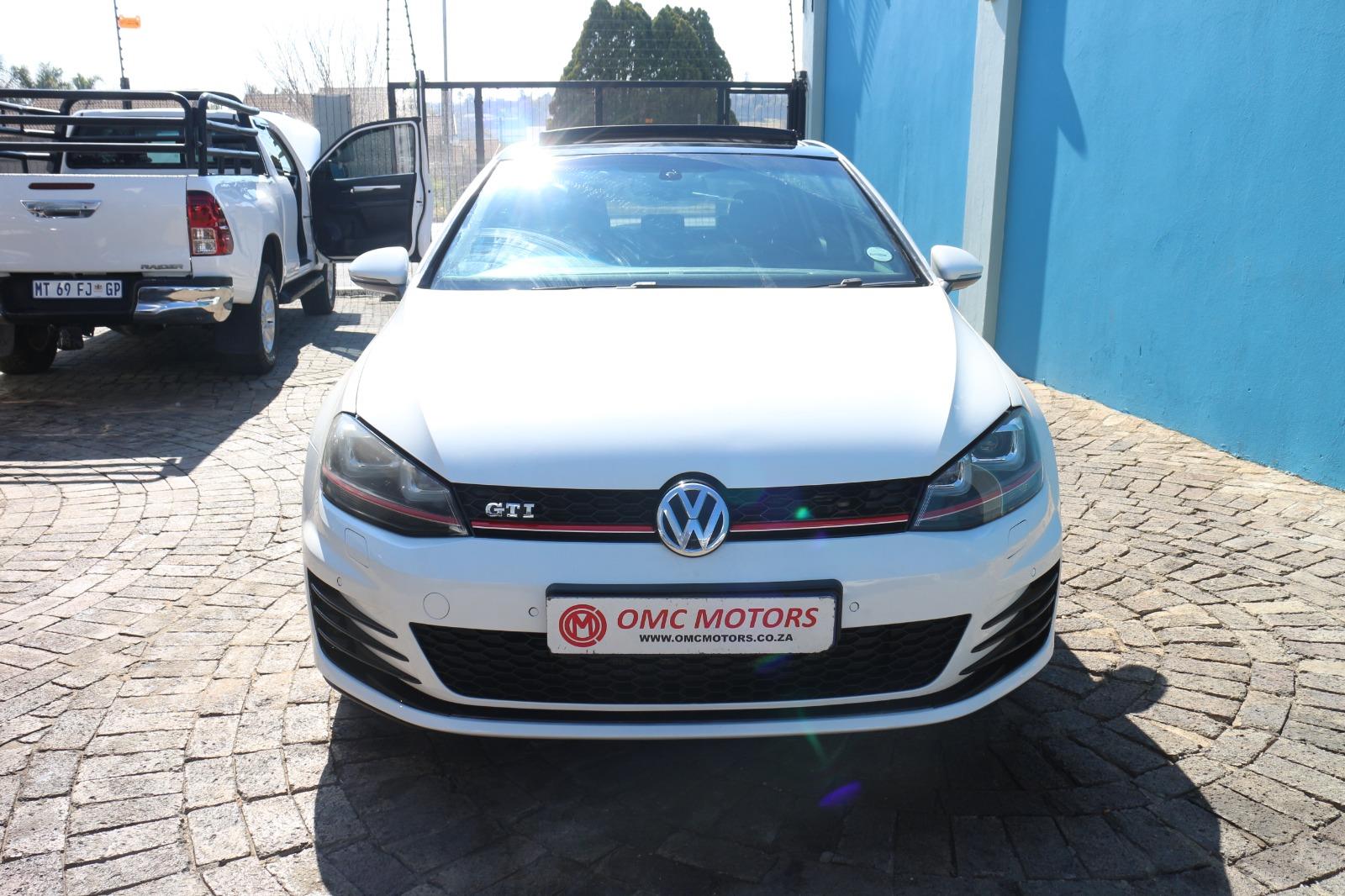 Used 2016 Volkswagen Golf GTI auto