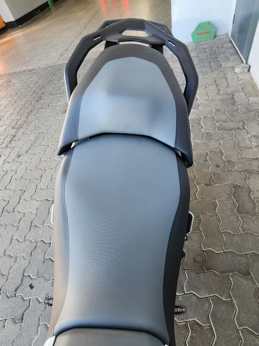 Preloaded Image 9