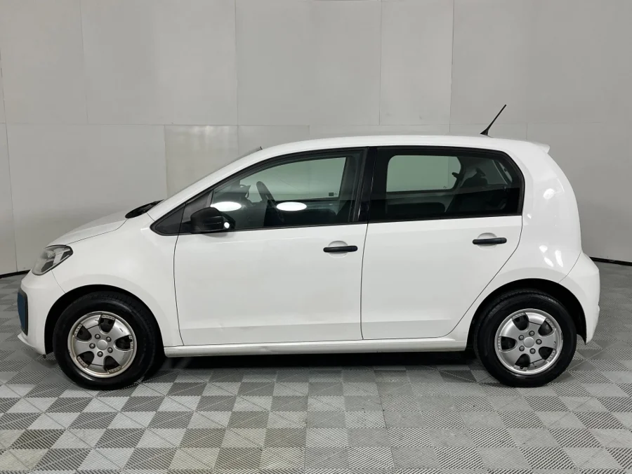Used 2017 Volkswagen up! take up! 5-door 1.0 - WeBuyCars Gqeberha Used 2017 Volkswagen up! take up! 5-door 1.0 - WeBuyCars Gqeberha