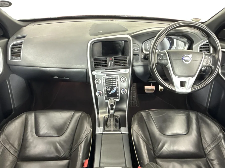Used 2016 Volvo XC60 D4 R-Design auto - WeBuyCars Montana Used 2016 Volvo XC60 D4 R-Design auto - WeBuyCars Montana