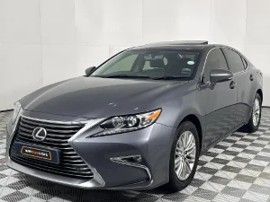 Used 2018 Lexus ES 250 EX