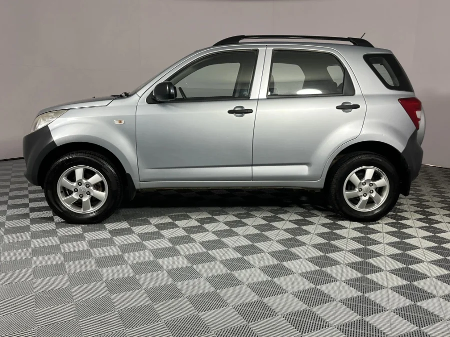 Used 2008 Daihatsu Terios 1.5 Diva Deluxe - WeBuyCars Lansdowne Used 2008 Daihatsu Terios 1.5 Diva Deluxe - WeBuyCars Lansdowne