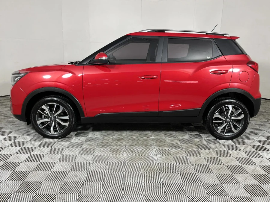 Used 2021 Mahindra XUV300 1.5TD W8 - WeBuyCars The Dome Used 2021 Mahindra XUV300 1.5TD W8 - WeBuyCars The Dome