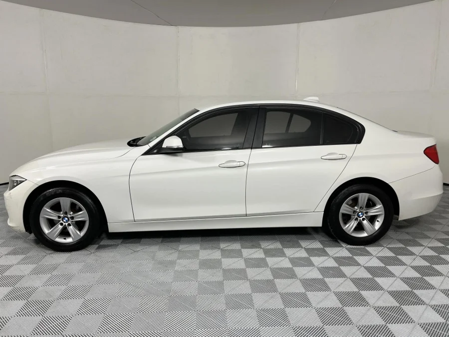 Used 2015 BMW 3 Series 316i auto - WeBuyCars The Dome Used 2015 BMW 3 Series 316i auto - WeBuyCars The Dome