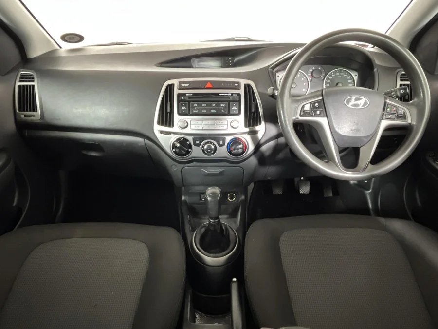 Used 2014 Hyundai i20 1.4 Fluid - WeBuyCars The Dome Used 2014 Hyundai i20 1.4 Fluid - WeBuyCars The Dome