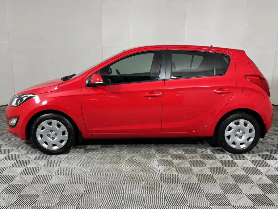 Used 2014 Hyundai i20 1.4 Fluid - WeBuyCars The Dome Used 2014 Hyundai i20 1.4 Fluid - WeBuyCars The Dome