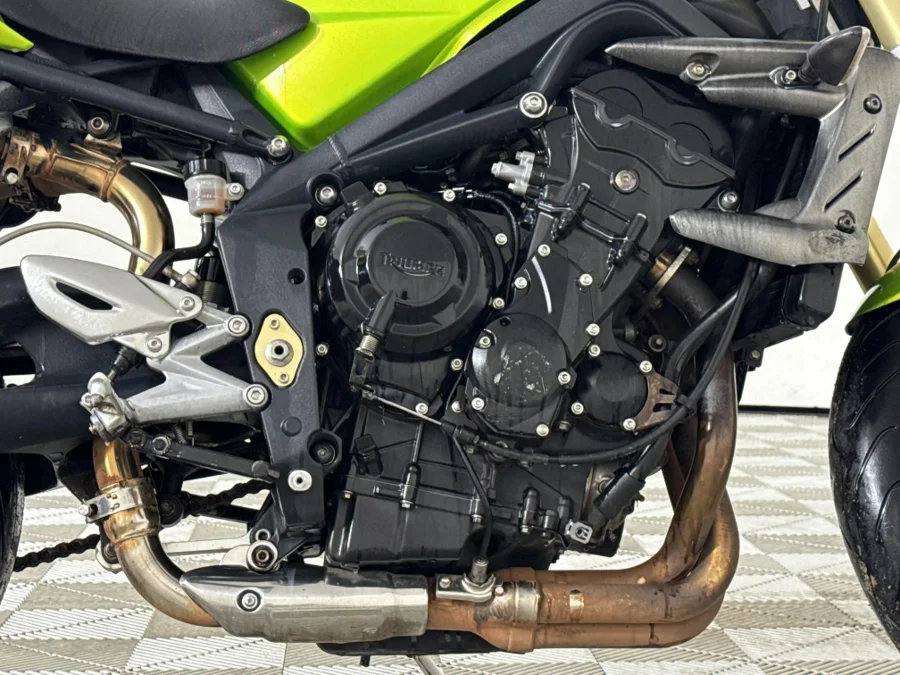 Used 2009 Triumph Street Triple 675 - WeBuyCars Polokwane Used 2009 Triumph Street Triple 675 - WeBuyCars Polokwane