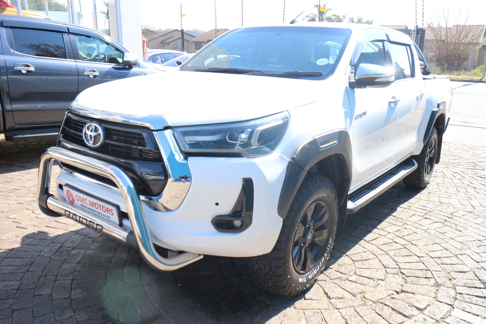 Used 2023 Toyota Hilux 2.8GD-6 Xtra cab Legend manual