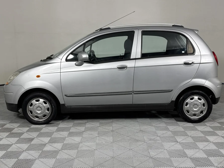 Used 2015 Chevrolet Spark Lite 1.0 LS - WeBuyCars Vereeniging Used 2015 Chevrolet Spark Lite 1.0 LS - WeBuyCars Vereeniging