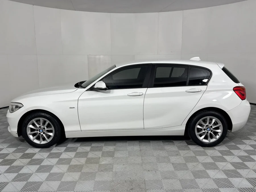 Used 2015 BMW 1 Series 120i 5-door Urban Line auto - WeBuyCars Gqeberha