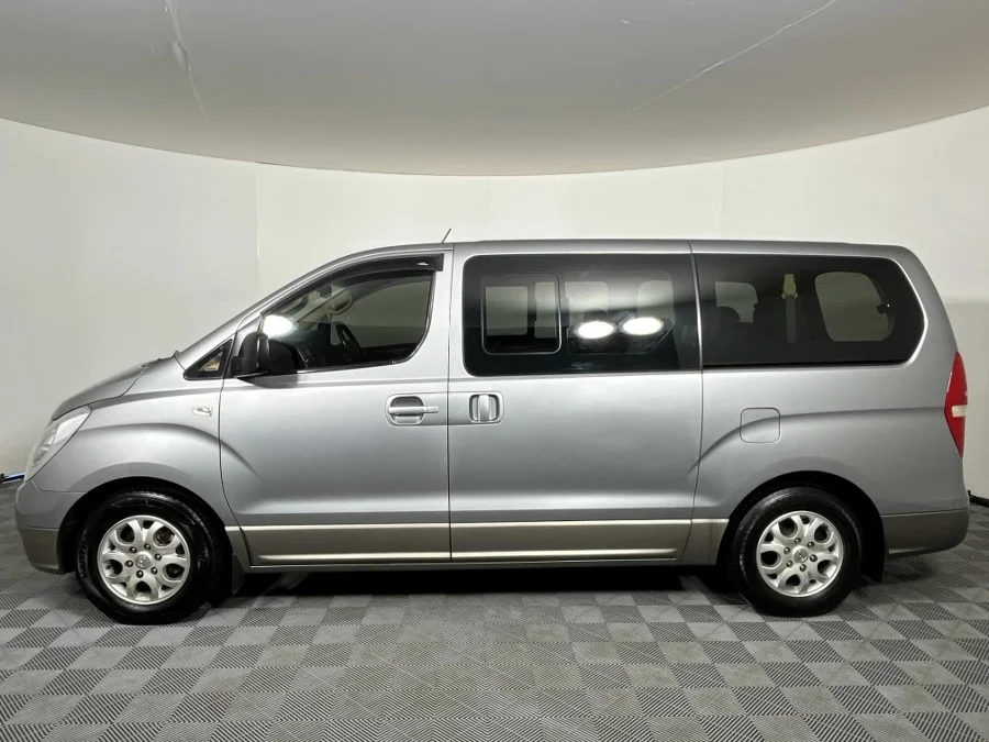 Used 2011 Hyundai H-1 2.5VGTi bus GLS - WeBuyCars Witbank Used 2011 Hyundai H-1 2.5VGTi bus GLS - WeBuyCars Witbank