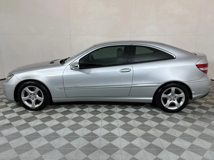 Used 2010 Mercedes-Benz CLC CLC200 Kompressor Touchshift - WeBuyCars JHB South
