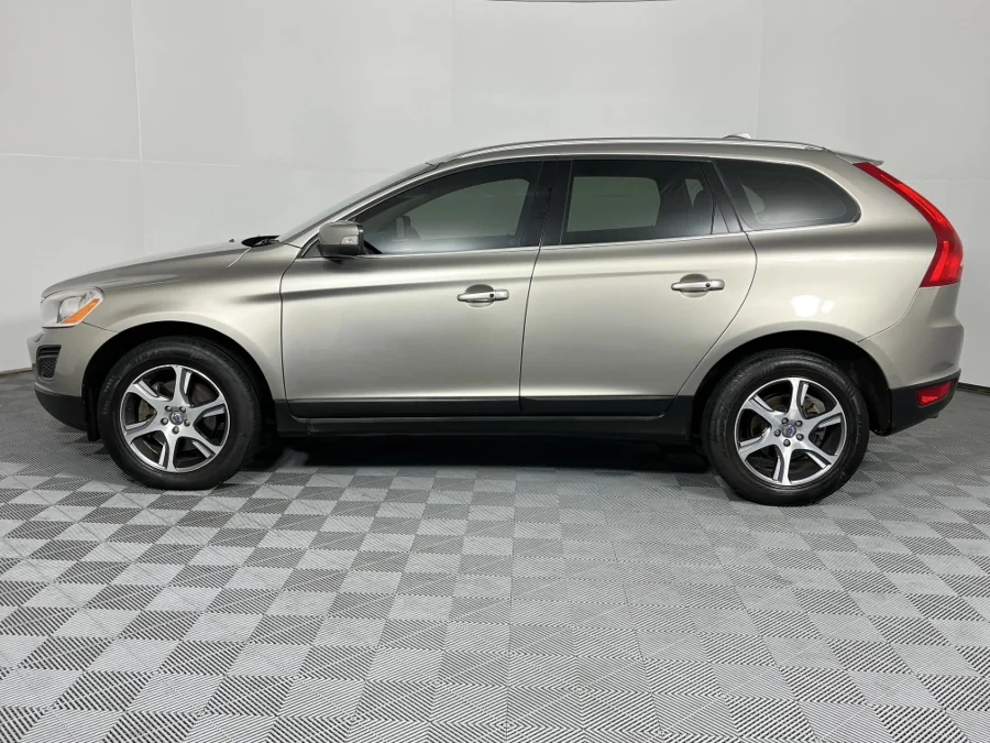 Used 2013 Volvo XC60 D3 Excel - WeBuyCars Montana Used 2013 Volvo XC60 D3 Excel - WeBuyCars Montana