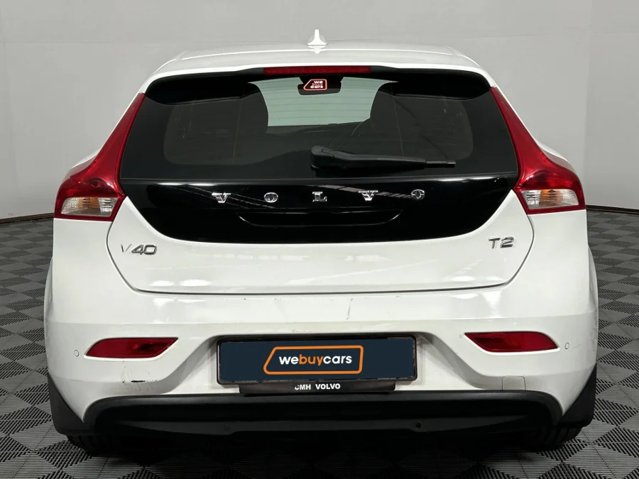 Preloaded Image 18