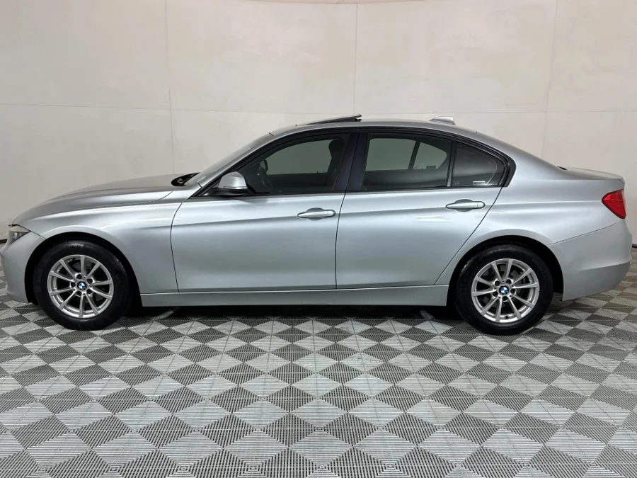 Used 2014 BMW 3 Series 316i auto - WeBuyCars JHB South Used 2014 BMW 3 Series 316i auto - WeBuyCars JHB South