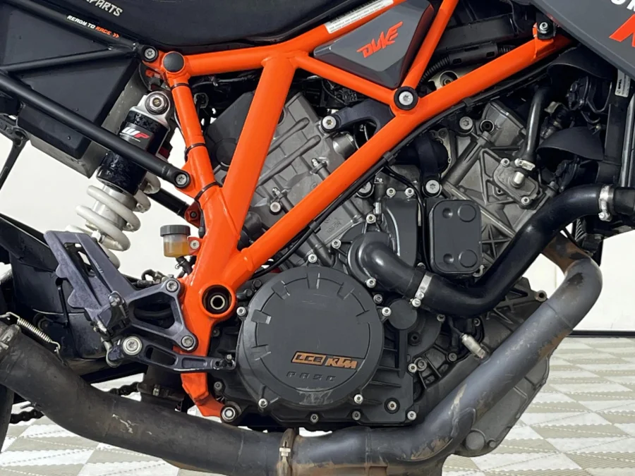 Used 2014 KTM Super Duke 1290 Super Duke R - WeBuyCars Polokwane Used 2014 KTM Super Duke 1290 Super Duke R - WeBuyCars Polokwane