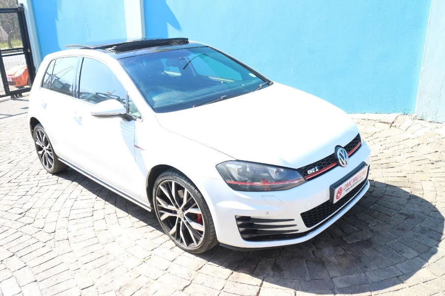 Used 2016 Volkswagen Golf GTI auto - OMC Motors Used 2016 Volkswagen Golf GTI auto - OMC Motors
