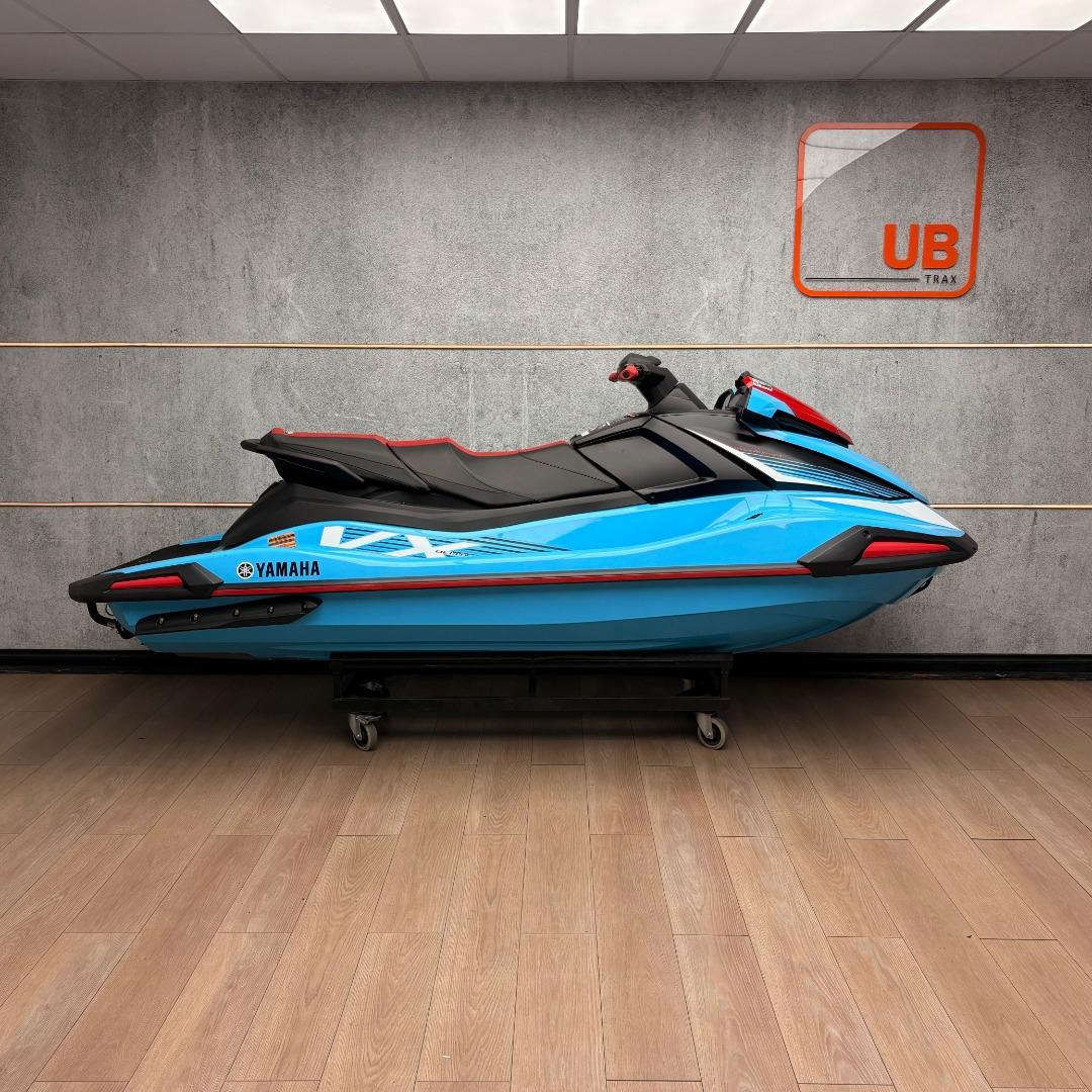 Used 2024 Yamaha WAVERUNNER VX DELUXE 1050