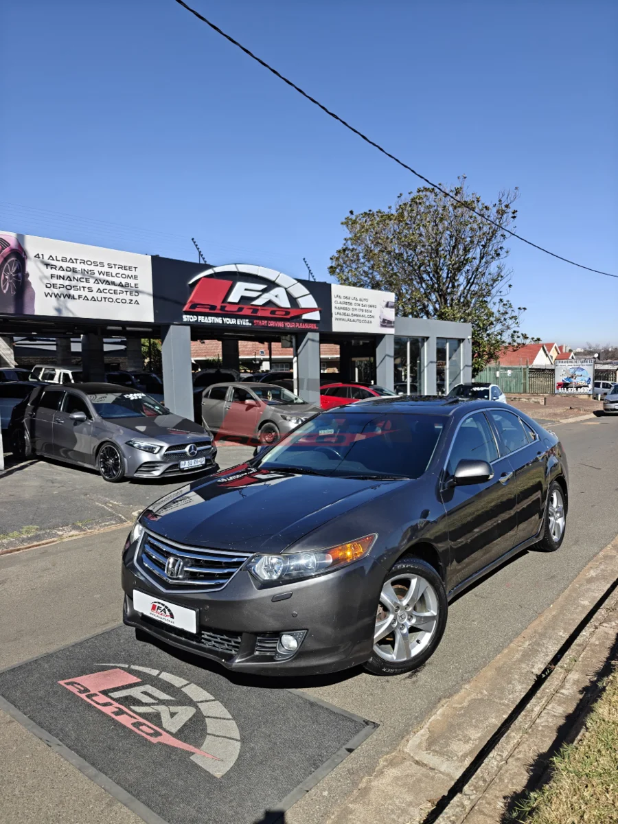 Used 2010 Honda Accord 2.2i-DTEC Executive auto - LFA Auto Used 2010 Honda Accord 2.2i-DTEC Executive auto - LFA Auto