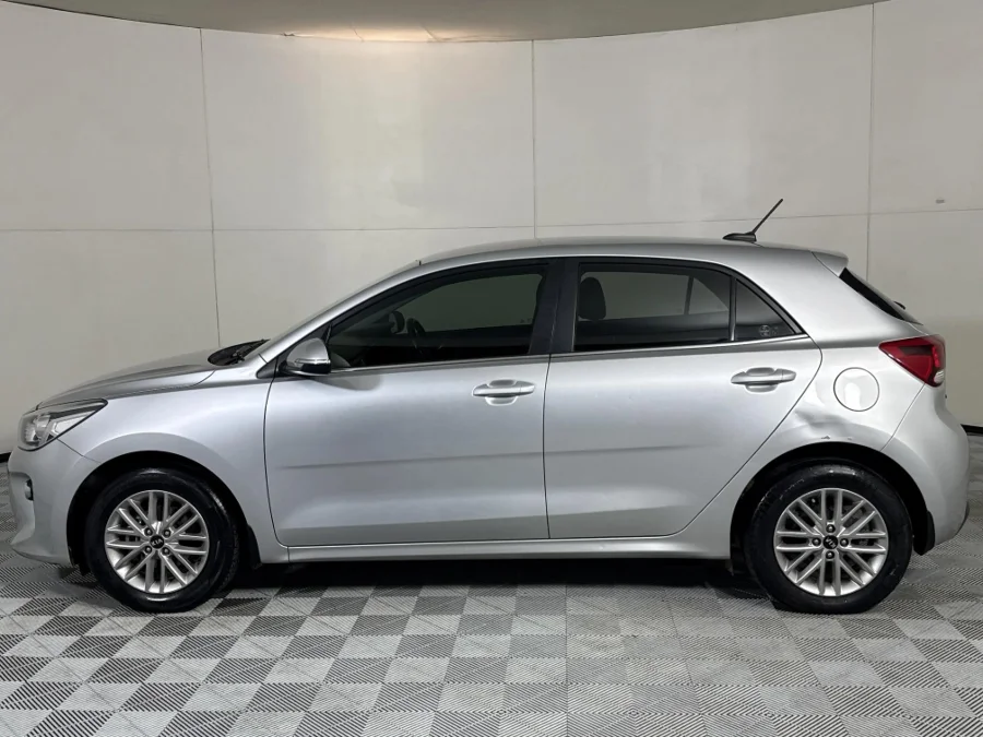 Used 2019 Kia Rio hatch 1.4 EX auto - WeBuyCars Midstream Used 2019 Kia Rio hatch 1.4 EX auto - WeBuyCars Midstream