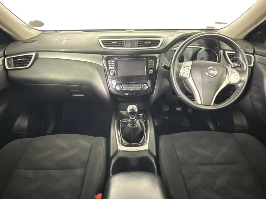 Used 2015 Nissan X-Trail 1.6dCi 4x4 SE - WeBuyCars The Dome