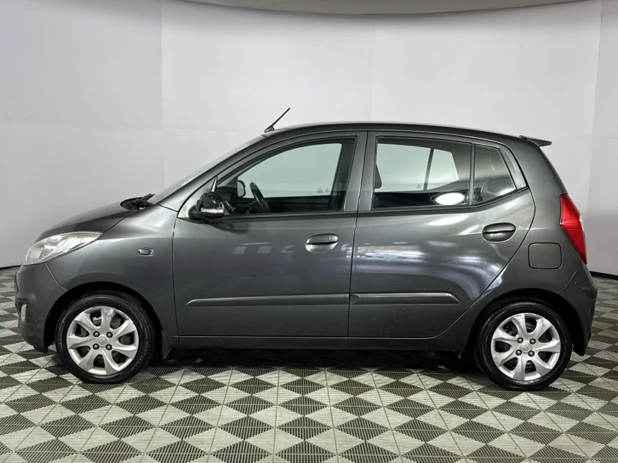 Used 2013 Hyundai i10 1.25 Fluid auto - WeBuyCars Durban