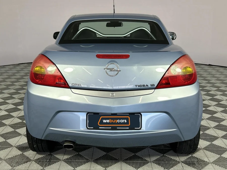 Preloaded Image 15