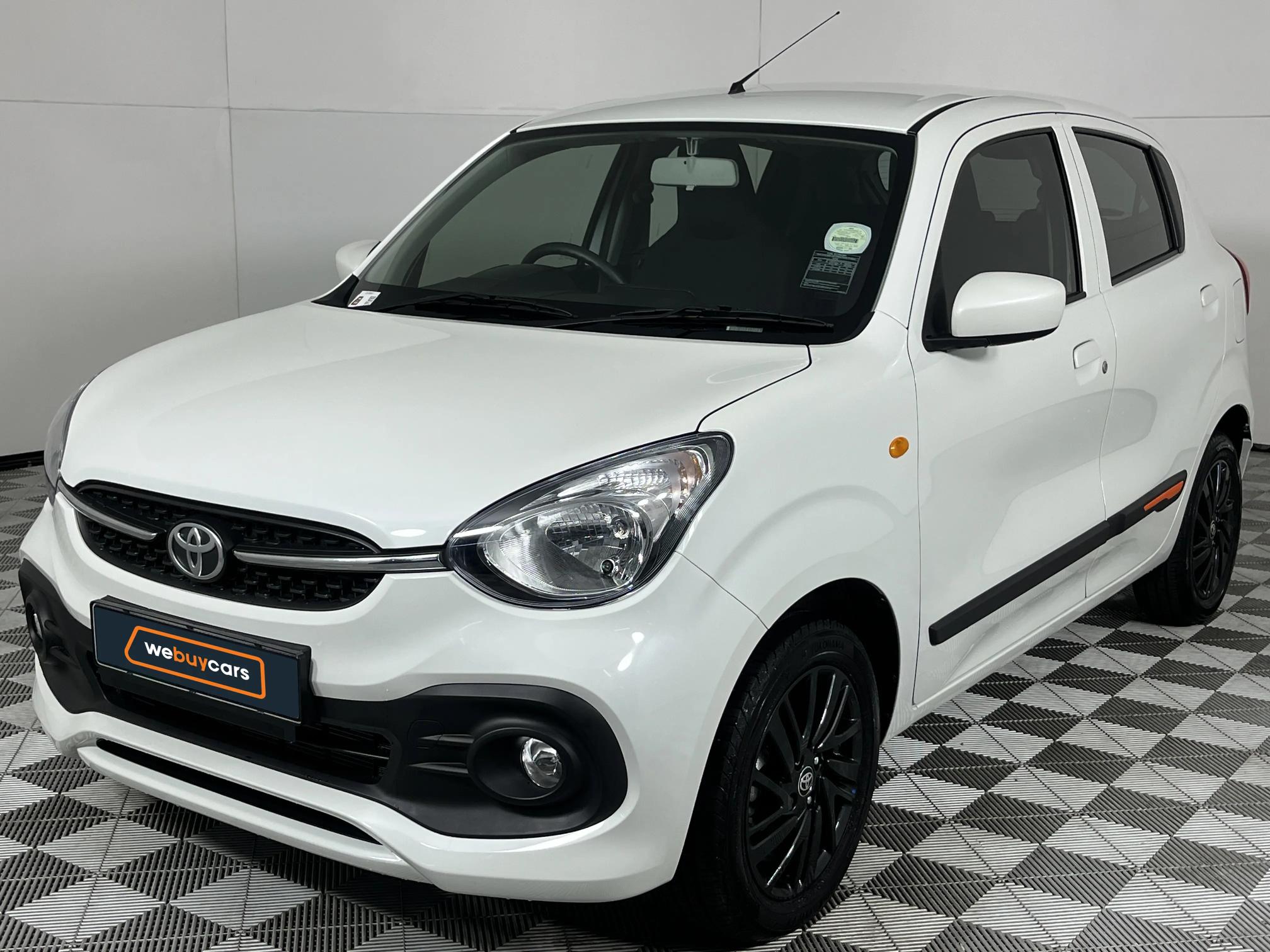 Used 2025 Toyota Vitz 1.0 XR auto