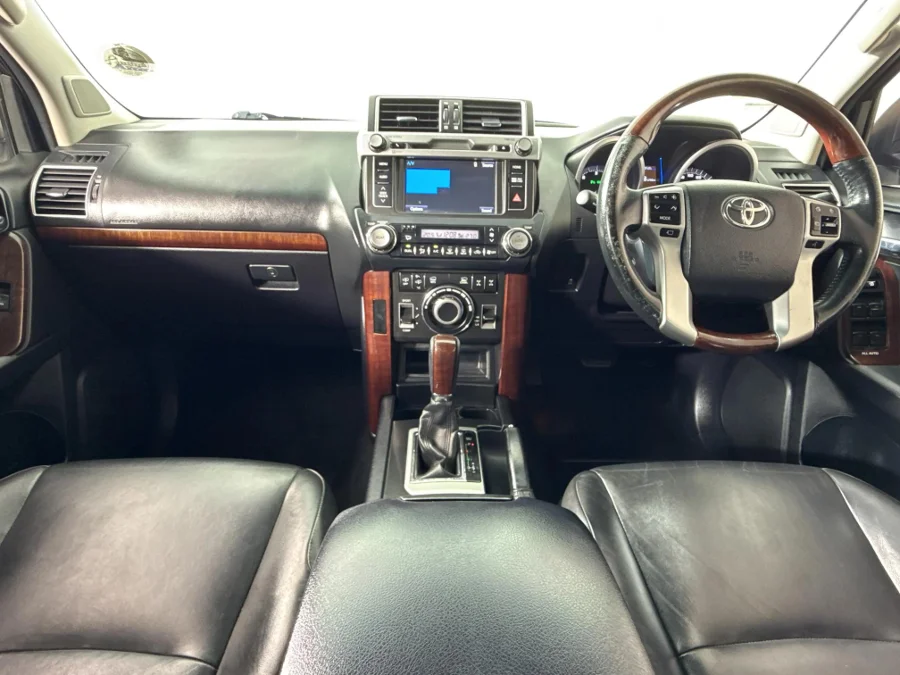 Used 2017 Toyota Land Cruiser Prado 3.0DT VX - WeBuyCars Witbank Used 2017 Toyota Land Cruiser Prado 3.0DT VX - WeBuyCars Witbank