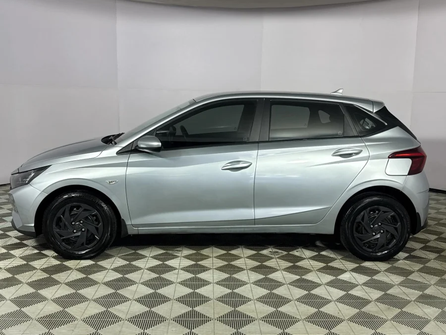 Used 2022 Hyundai i20 1.2 Motion - WeBuyCars Durban