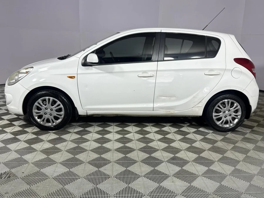 Used 2012 Hyundai i20 1.4 GL auto - WeBuyCars Durban Used 2012 Hyundai i20 1.4 GL auto - WeBuyCars Durban