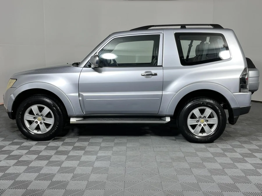 Used 2008 Mitsubishi Pajero 3-door 3.2DI-D GLS - WeBuyCars Montana Used 2008 Mitsubishi Pajero 3-door 3.2DI-D GLS - WeBuyCars Montana