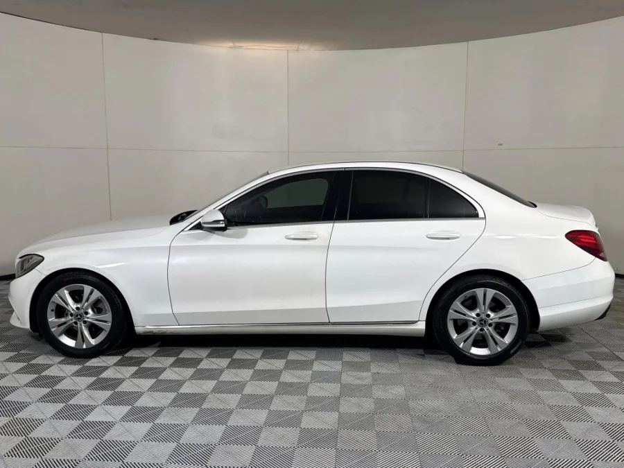 Used 2017 Mercedes-Benz C-Class C180 auto - WeBuyCars Midstream Used 2017 Mercedes-Benz C-Class C180 auto - WeBuyCars Midstream