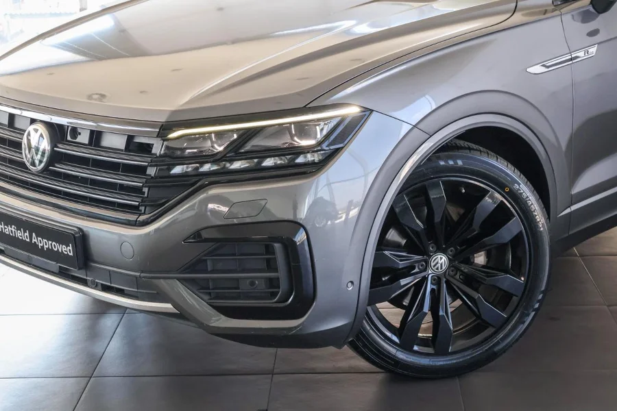 Used 2020 Volkswagen Touareg V6 TDI Executive R-Line - Audi Centre Hatfield Used 2020 Volkswagen Touareg V6 TDI Executive R-Line - Audi Centre Hatfield
