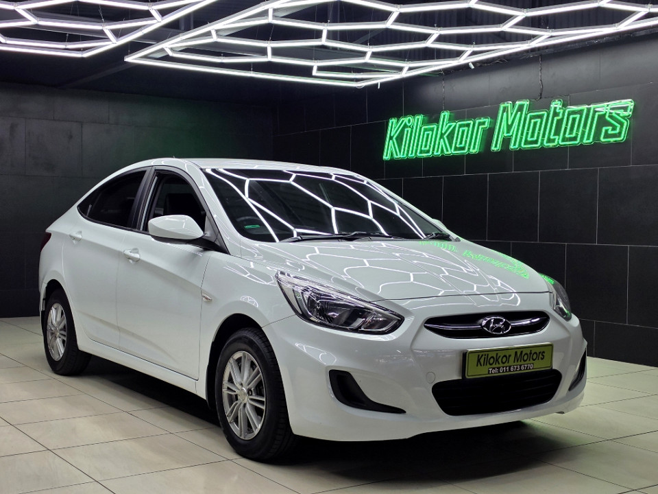 Used 2015 Hyundai Accent sedan 1.6 Motion