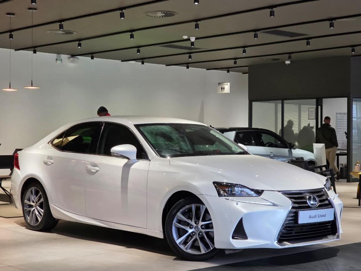 Used 2019 Lexus IS 300 EX