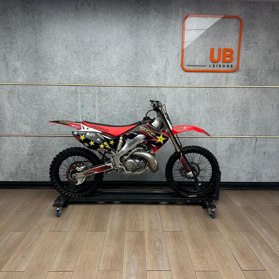 Used 2003 Honda CR